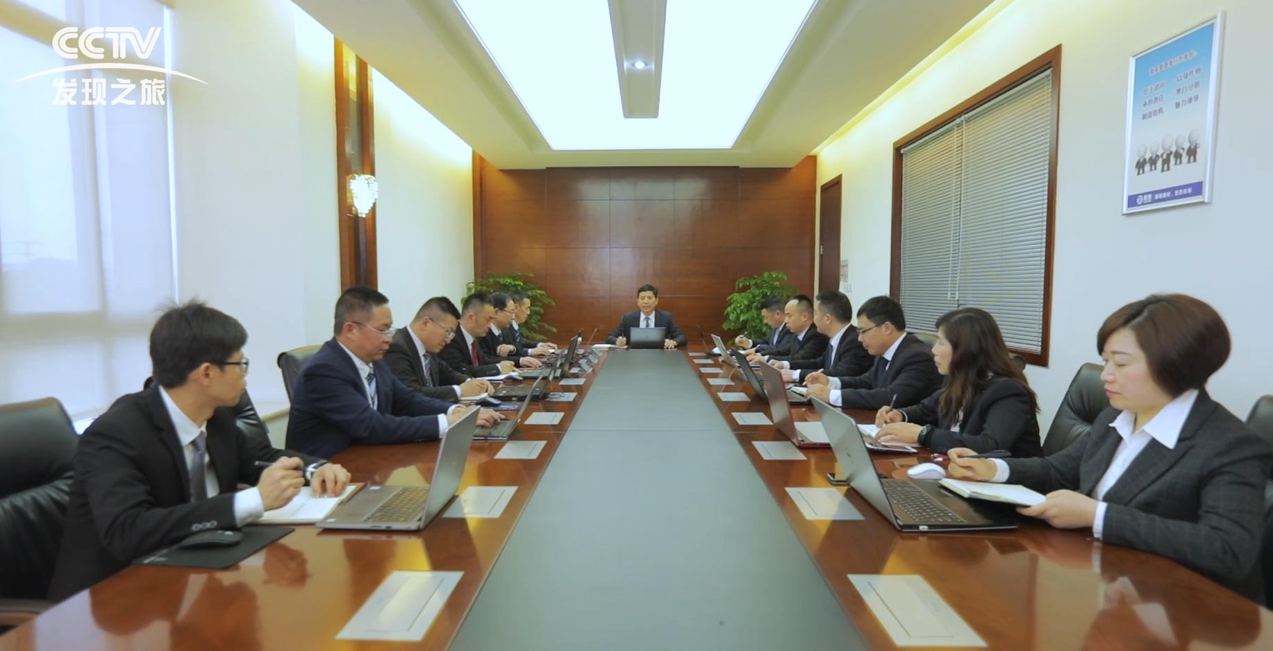 15892578203170310hdo.jpg 15892578203170310hdo.jpg